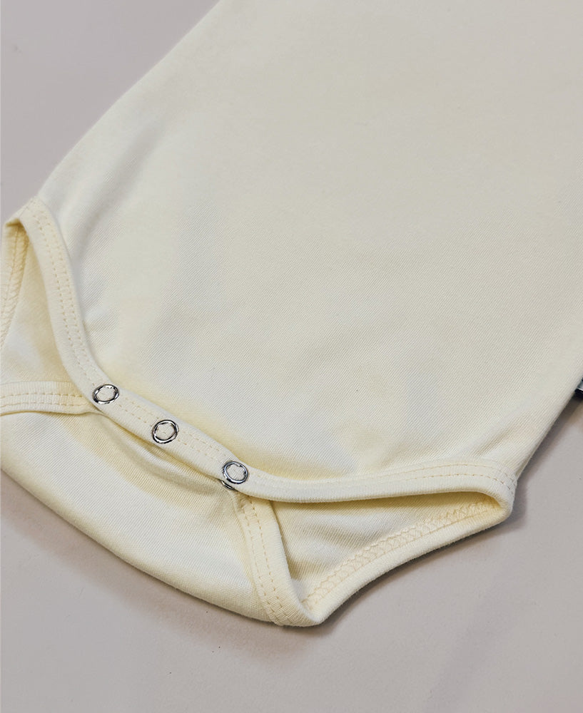 Body de Bebê Manga Curta Unissex | Liso Manteiga