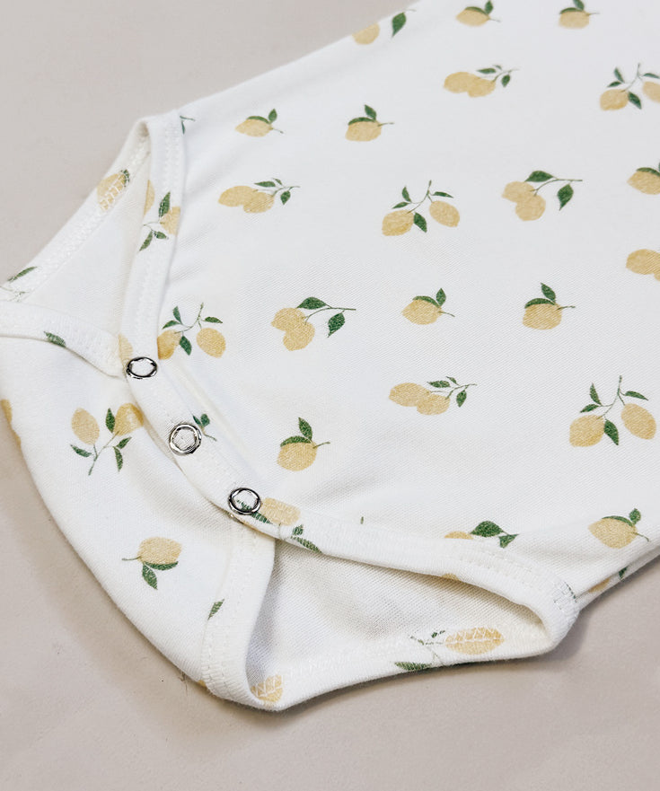 Body-de-bebe-manga-curta-unissex-menina-neutro-limoes-limone-amarelo-capri-verao-minimalista-baby-5.jpg