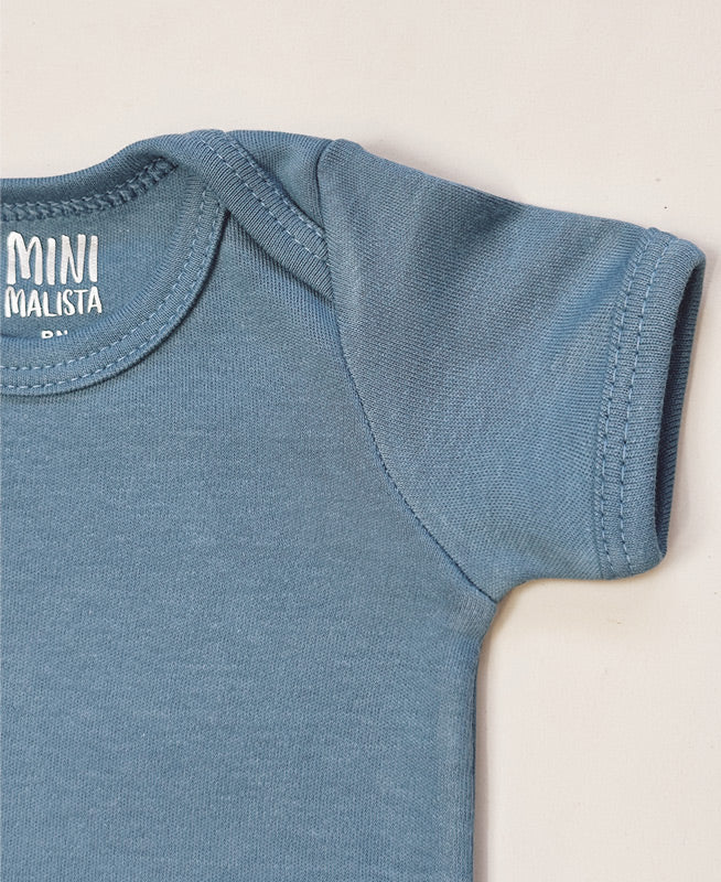 Body de Bebê Manga Curta Unissex | Liso Azul Retrô