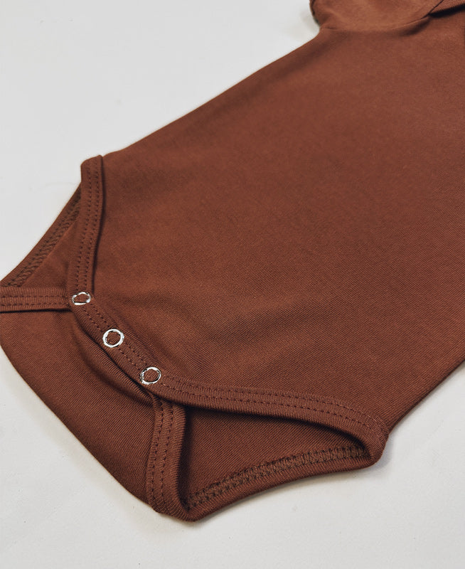 Body de Bebê Manga Curta Unissex | Liso Chocolate