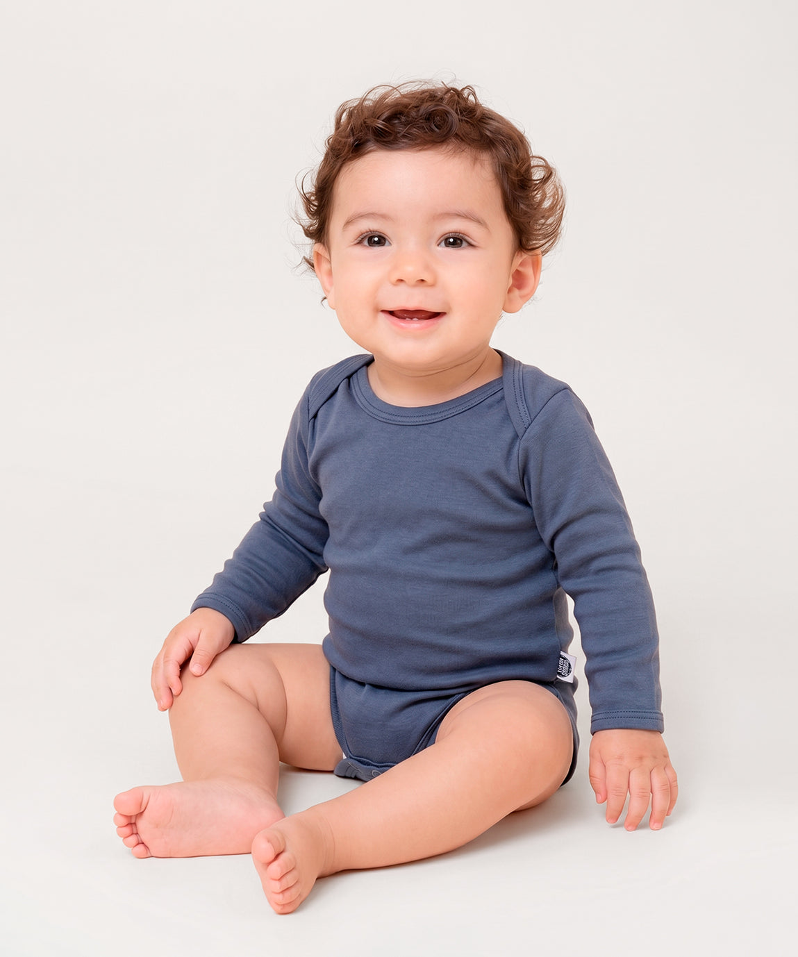 Body-manga-longa-bebe-menino-algodao-egipcio-liso-azul-escuro-oxford-1_958404a1-47ee-4137-bd04-031e219a2837.jpg