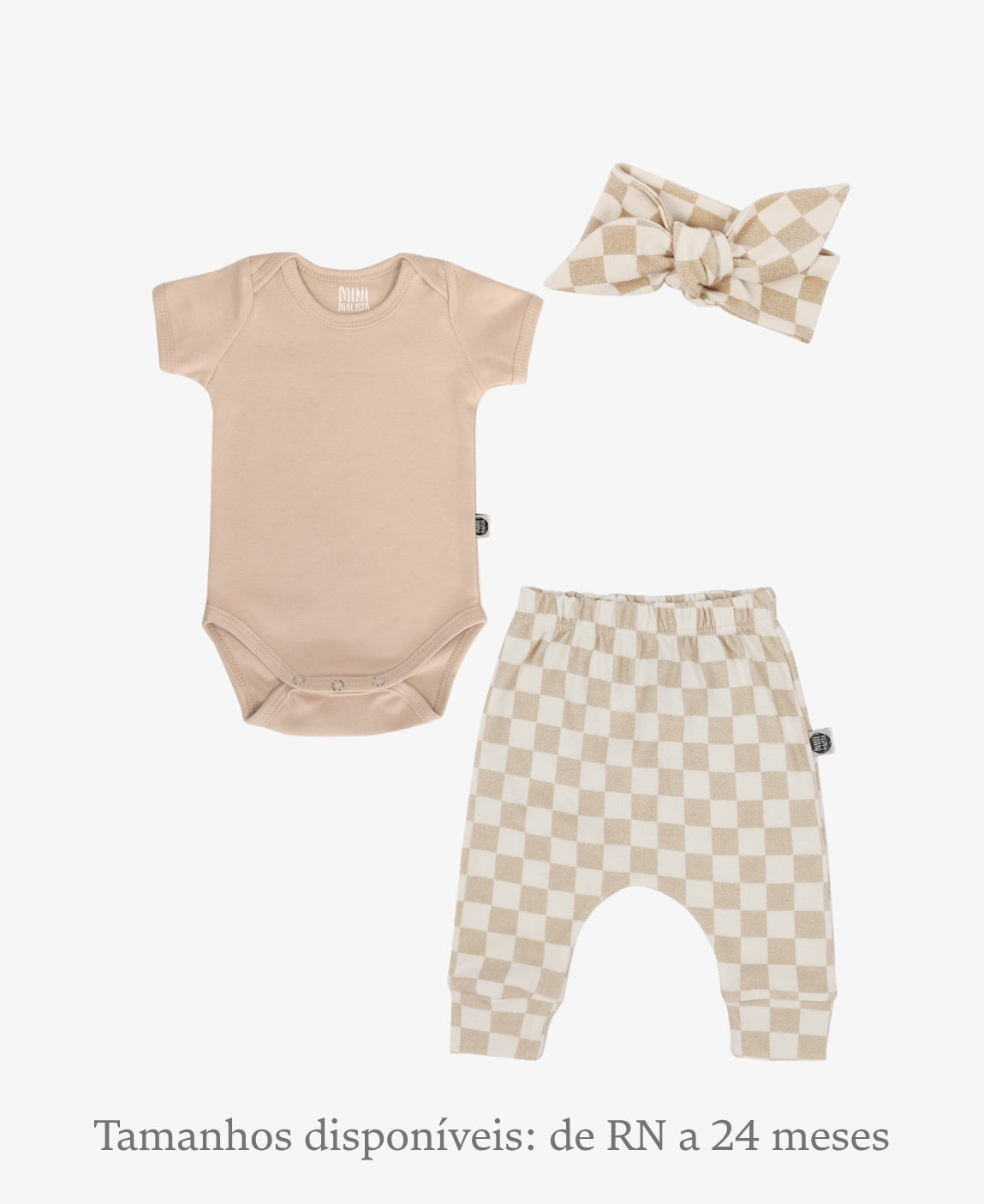 Conjunto Bebê Menina Calça + Body Curto + Faixinha | Beige e Racer Beige - MiniMalista Baby: body manga curta Liso Beige, calça harém e faixinha na estampa quadriculada Racer Beige, algodão macio, look neutro de menina
