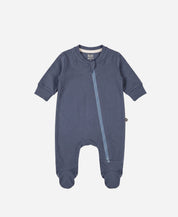 Macacão de Bebê Zíper Duplo com Pezinho cor Liso Azul Oxford — MiniMalista Baby, Algodão Egípcio Safra Premium com UV50+, azul acinzentado atemporal moda bebê