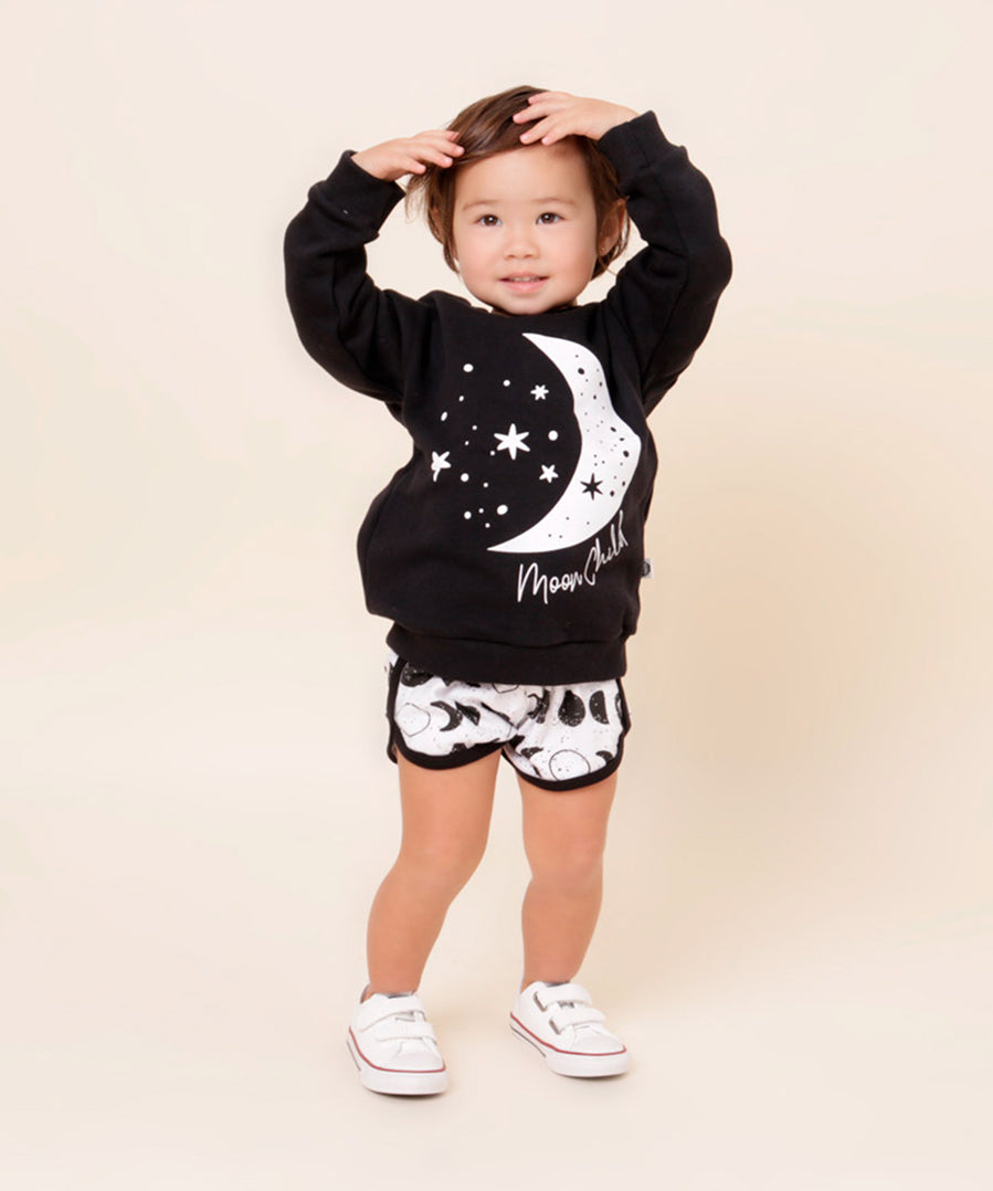 Short-track-lunar-luas-preto-e-branco-bebe-crianca-menina-minimalista-baby-preto-e-branco-2.jpg