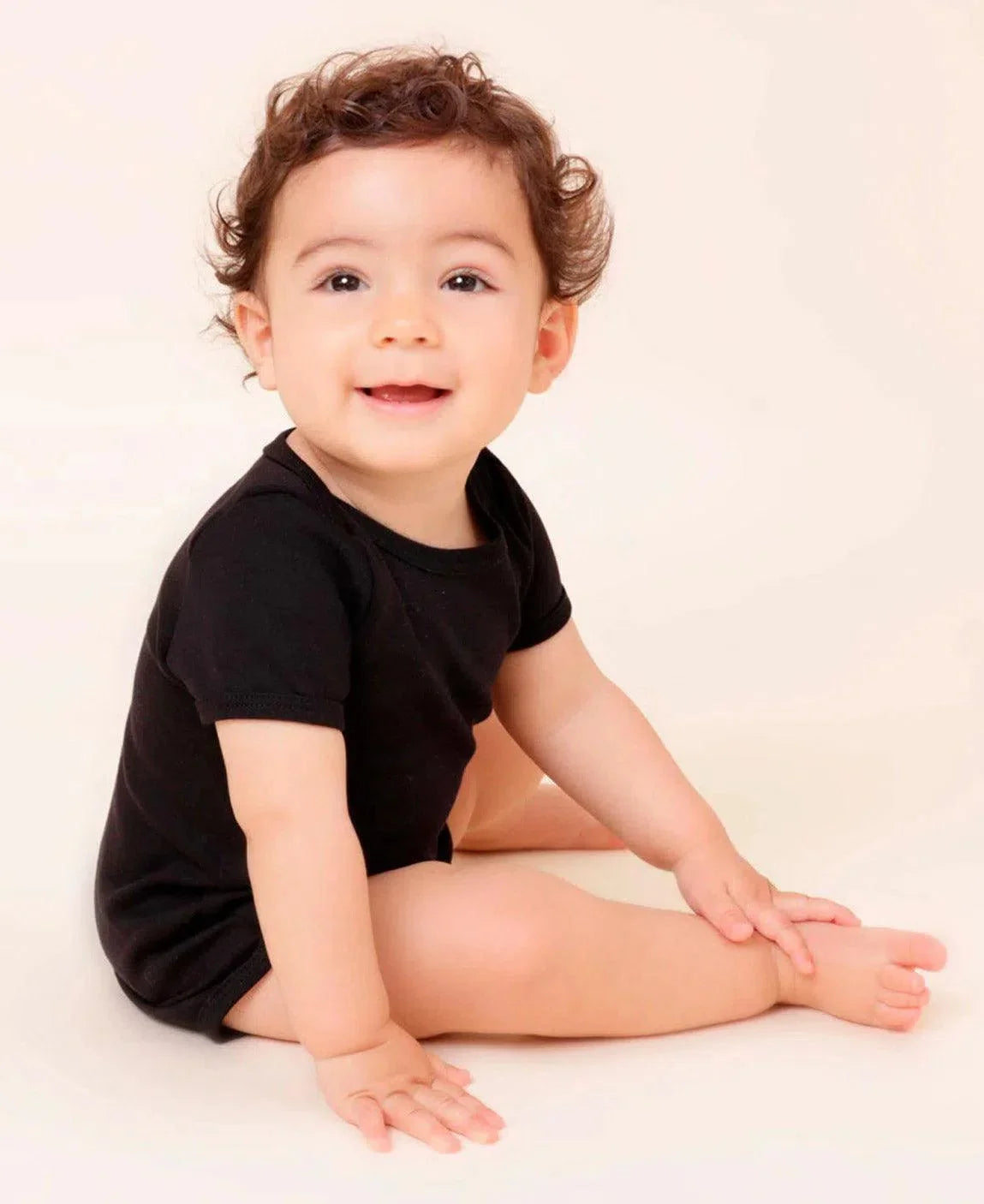Body de Bebê Manga Curta Unissex MiniMalista | Liso Preto - MiniMalista Baby - 0.2, 0.3, b2b, Baby, Best, black-friday, com-desconto-mm10, Meia Estação, Menino, Neutro, tab-tam-body-curto, Unissex -bebê-minimalista-estiloso