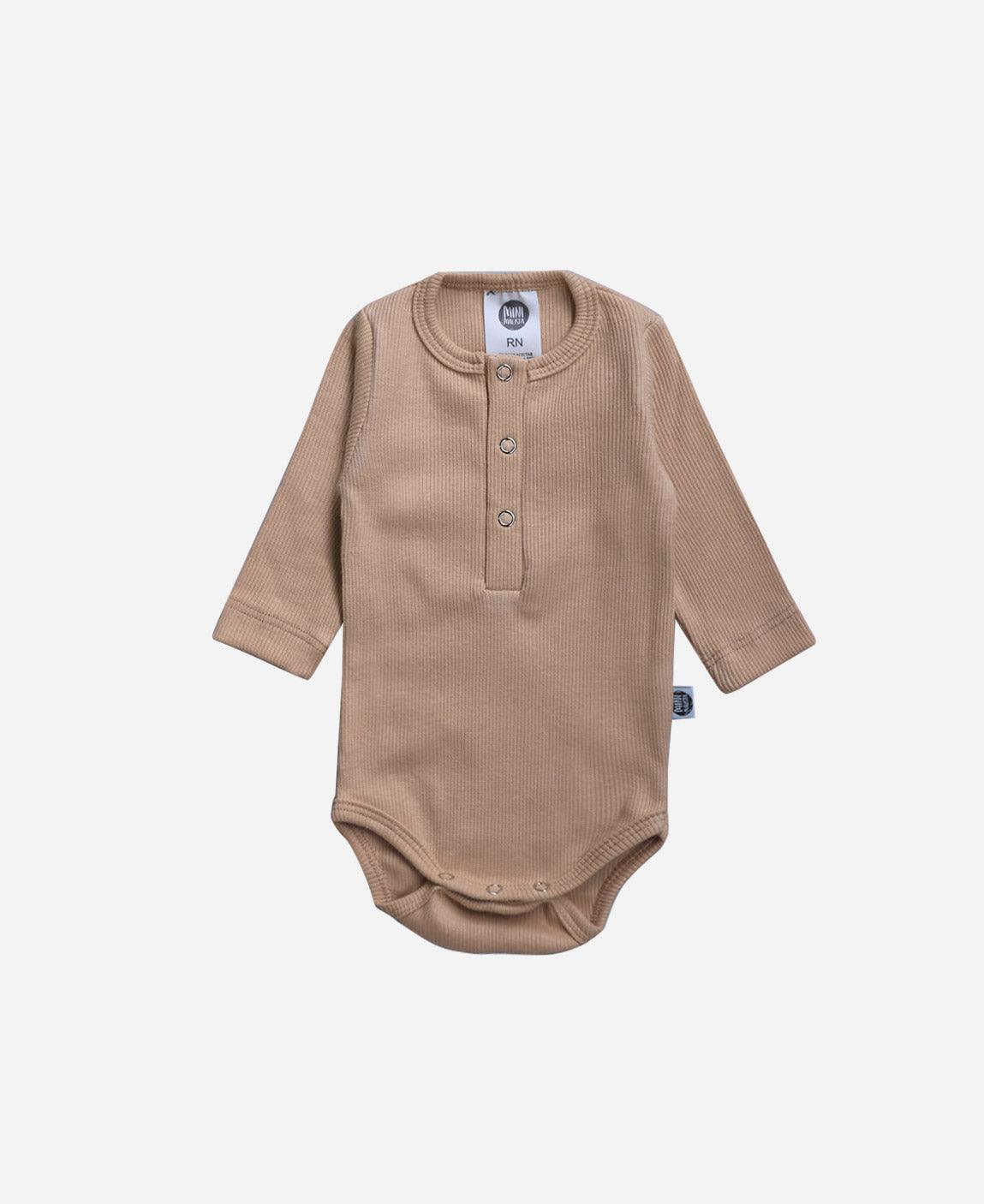 Body de Bebê Manga Longa Unissex Canelado Botões Liso MiniMalista Cinnamon - MiniMalista Baby - b2b, Baby, Best, com-desconto-mm10, Frio, Menino, Neutro, Unissex -bebê-minimalista-estiloso