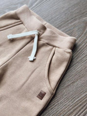 Calça Moletom Unissex Peluciado MiniMalista | Liso Cinnamon - MiniMalista Baby - 0.3, b2b, Baby, Best, black-friday, com-desconto-mm10, Frio, Kids, Menina, Menino, Neutro, tab-tam-calca-moletom, tab-tam-calça-molet-bebe, tam-tam-calça-bolsao-bebe, Unissex -bebê-minimalista-estiloso