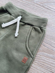 Calça Moletom Unissex Peluciado MiniMalista | Liso Jungle Green - MiniMalista Baby - 0.2, b2b, Baby, black-friday, Christmas, com-desconto-mm10, Frio, Kids, Menino, Natal, tab-tam-calca-moletom, tab-tam-calça-molet-bebe, tam-tam-calça-bolsao-bebe, Xmas -bebê-minimalista-estiloso