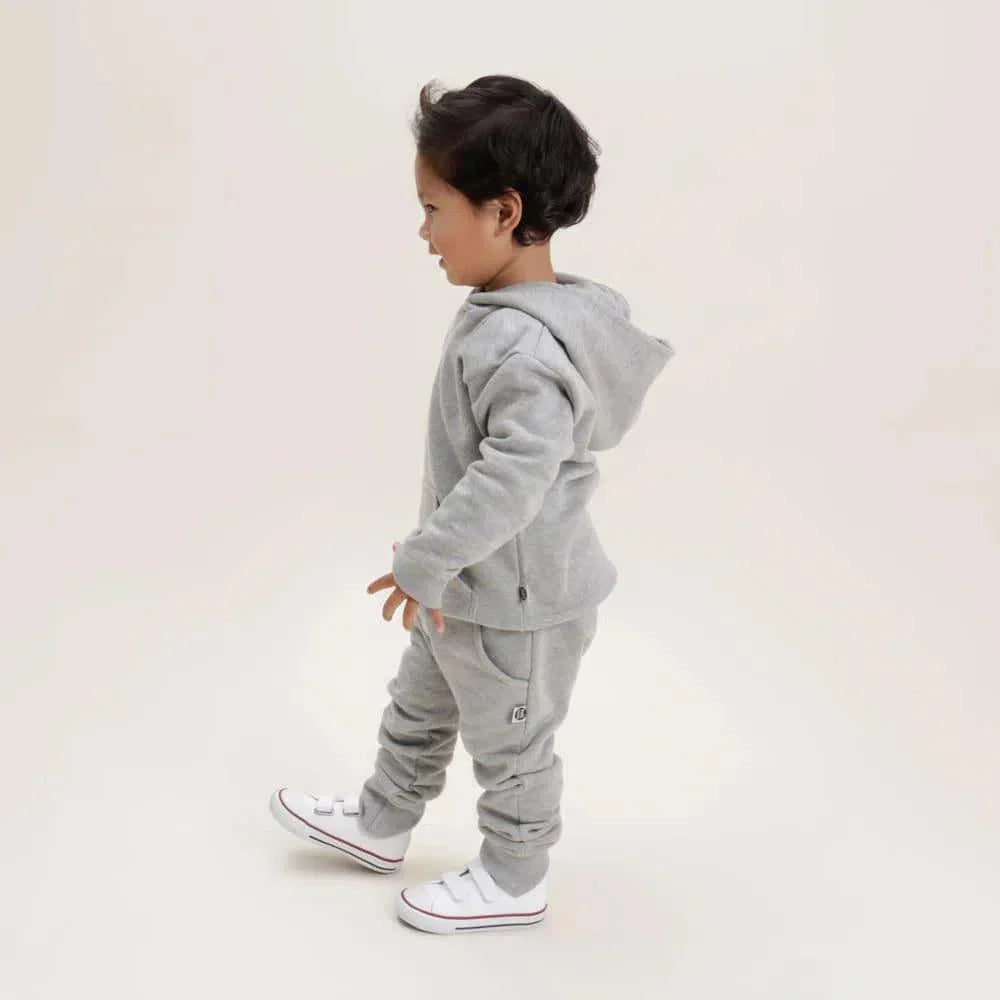 Calça Moletom Unissex Peluciado MiniMalista | Liso Mescla Médio - MiniMalista Baby - 0.45, b2b, Baby, black-friday, com-desconto-mm10, Frio, Menino, SALE-FINAL, tab-tam-calca-moletom, tab-tam-calça-molet-bebe, tam-tam-calça-bolsao-bebe, Winter Sale 30% -bebê-minimalista-estiloso