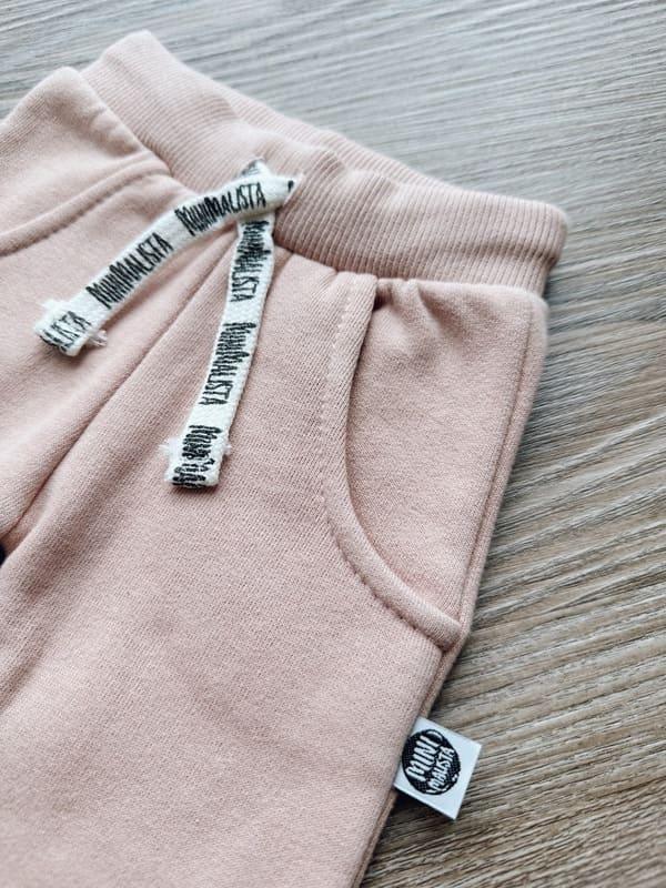 Calça Moletom Unissex Peluciado MiniMalista | Liso Mystic Rose - MiniMalista Baby - 0.5, b2b, Baby, black-friday, com-desconto-mm10, Frio, Kids, Menina, tab-tam-calca-moletom, tab-tam-calça-molet-bebe, tam-tam-calça-bolsao-bebe, Winter Sale 40% -bebê-minimalista-estiloso