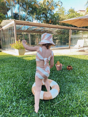 Calcinha de Praia Estampado UV50+ | Listras Diagonais Bege - MiniMalista Baby - 0, b2b, Baby, Calor, com-desconto-mm10, Kids, Menina, new, tab-tam-calcinha-praia, Verão -bebê-minimalista-estiloso