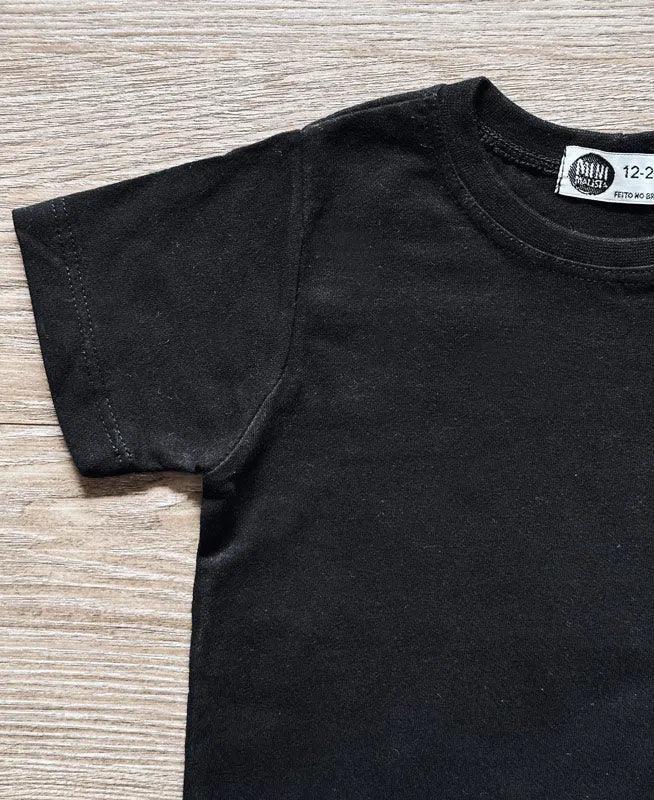 Camiseta Infantil Manga Curta Unissex MiniMalista | Liso Preto - MiniMalista Baby - 0.2, 0.3, b2b, black-friday, com-desconto-mm10, Kids, Meia Estação, Menino, Neutro, tab-tam-camiseta-manga-curta, Unissex -bebê-minimalista-estiloso