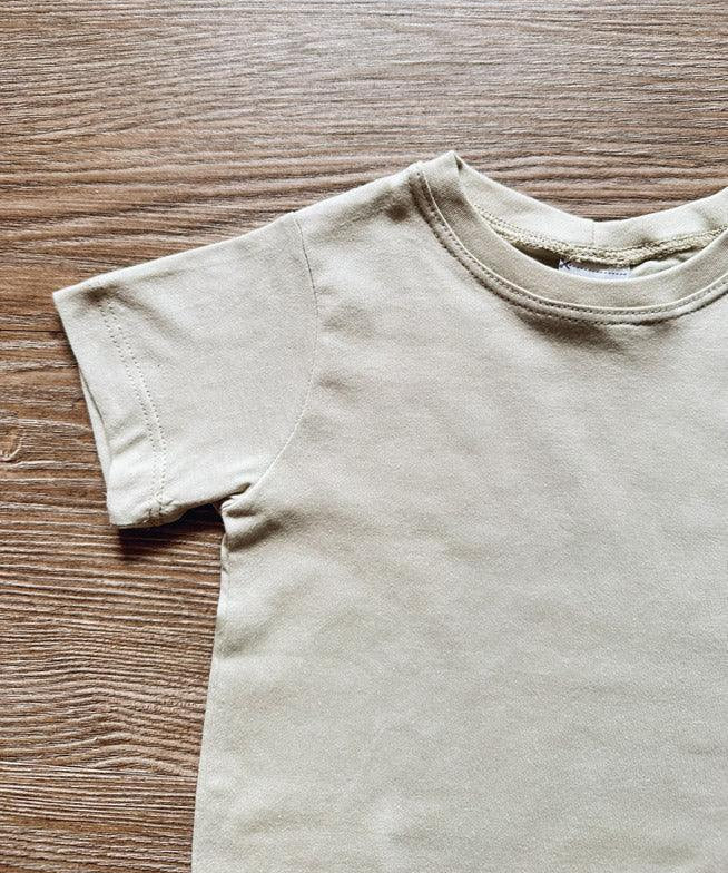 Camiseta Infantil Manga Curta Unissex MiniMalista | Liso Stone - MiniMalista Baby - 0.3, b2b, black-friday, com-desconto-mm10, Kids, Meia Estação, Menino, tab-tam-camiseta-manga-curta -bebê-minimalista-estiloso
