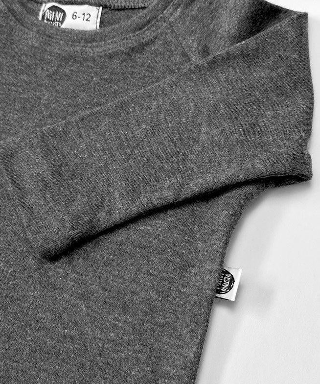 camiseta-manga-longa-longa-raglan-algodao-liso-minimalista-unissex-chumbo-mescla-escuro-3.jpg