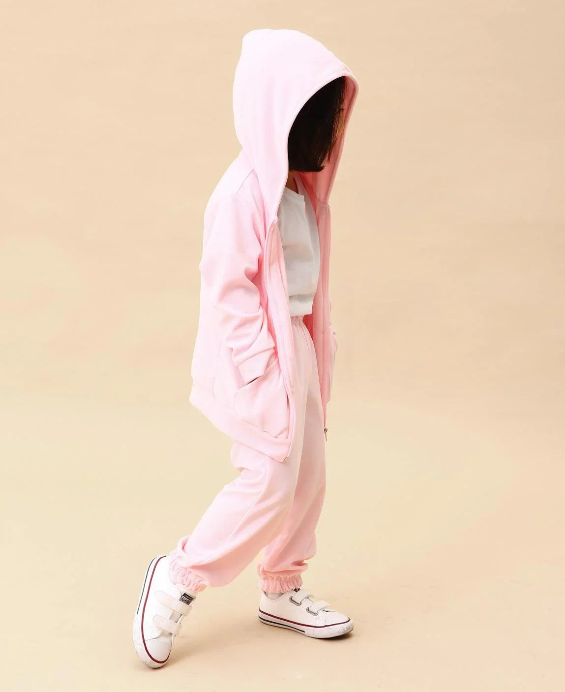 Casaco Plush Unissex MiniMalista | Liso Rose Quartzo - MiniMalista Baby - 0.3, 0.35, b2b, Baby, black-friday, com-desconto-mm10, Frio, Kids, Menina, Neutro, SALE-FINAL, tab-medidas-casaco-capuz, tab-tam-casaco-capuz-ziper-bebe, Unissex -bebê-minimalista-estiloso