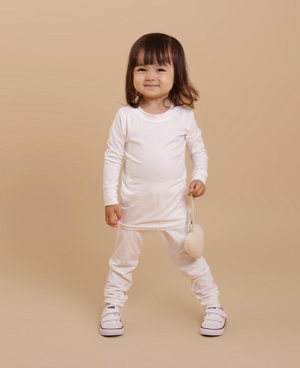 Conjunto Pijama Infantil Unissex Manga Longa MiniMalista Liso Branco Off - MiniMalista Baby - Ano Novo, anonovo, b2b, Frio, Kids, Neutro, new, Reveillon, Unissex -bebê-minimalista-estiloso