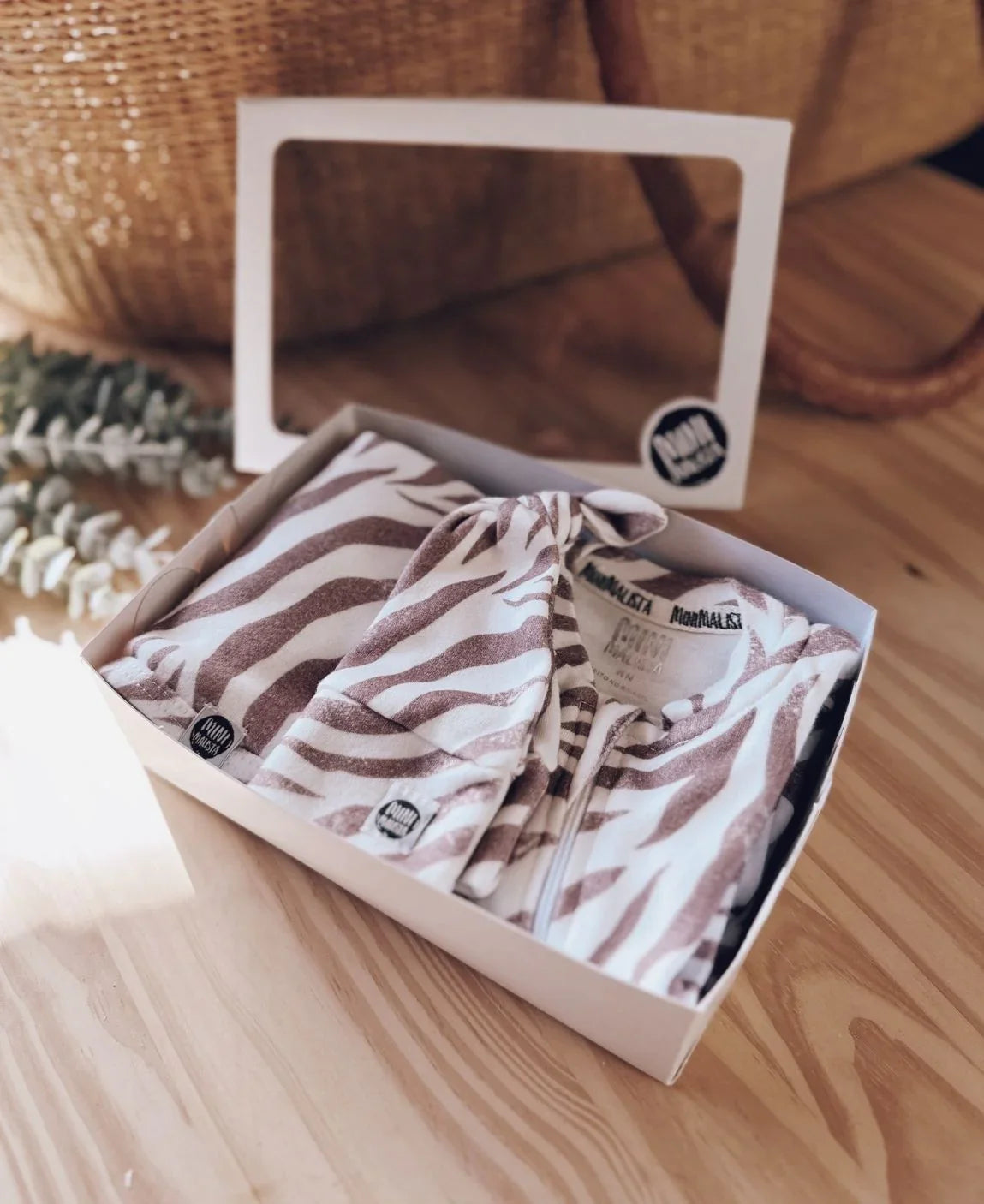 Kit Presente Saída de Maternidade Bebê 4 peças | Feline - Com Caixa Presente