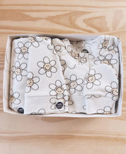Kit Presente Saída de Maternidade Bebê 4 peças | Flower Power - Com Caixa Presente