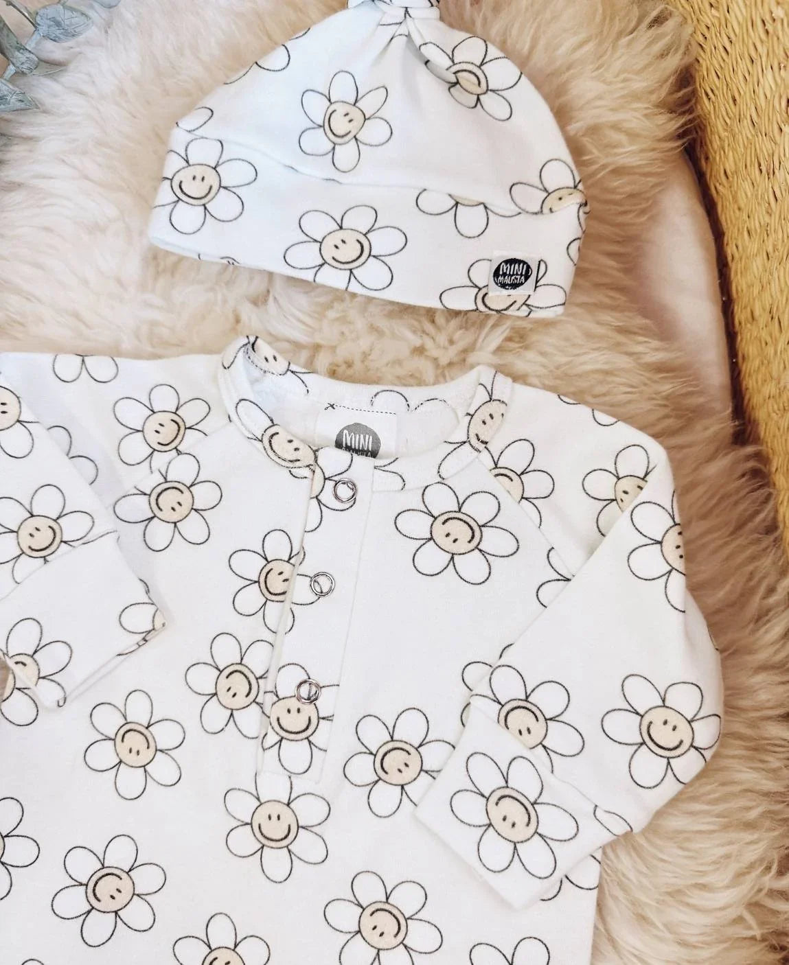 Kit Presente Saída de Maternidade Bebê 4 peças | Flower Power