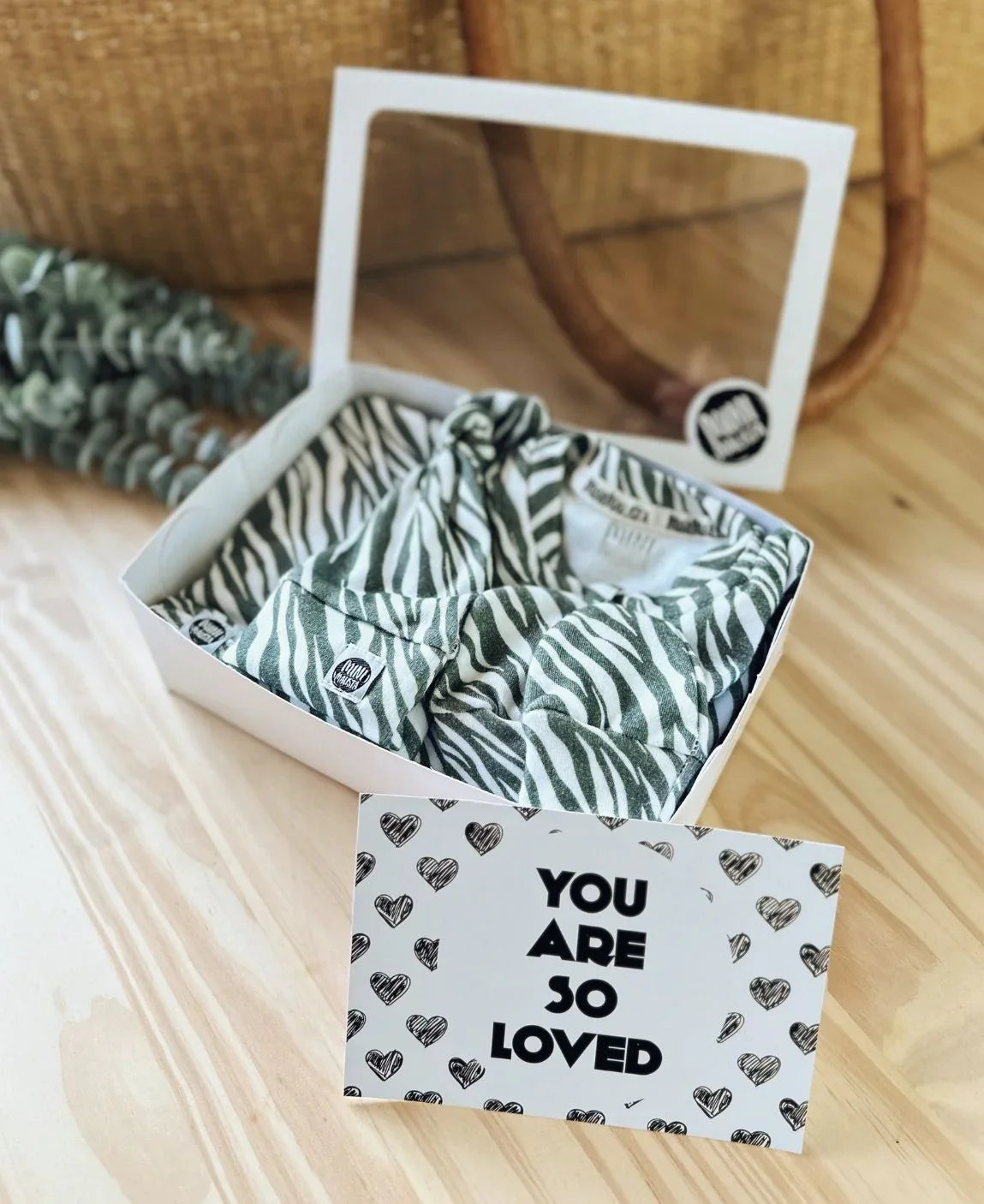 Kit Presente Saída de Maternidade Bebê 4 peças | Zebra - Com Caixa Presente