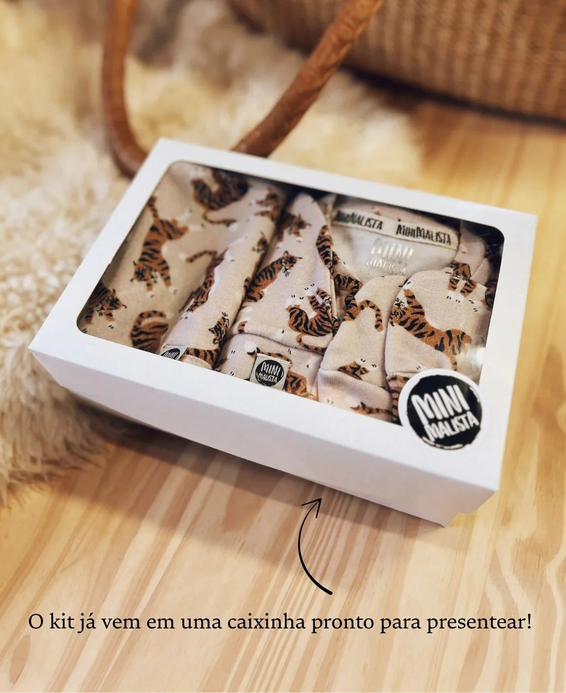 Kit Presente Saída de Maternidade Bebê 4 peças | Tiger - Com Caixa Presente