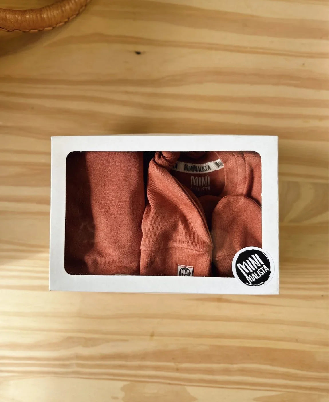 Kit Presente Saída de Maternidade Bebê 4 peças | Liso Chutney