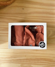 Kit Presente Saída de Maternidade Bebê 4 peças | Liso Chutney