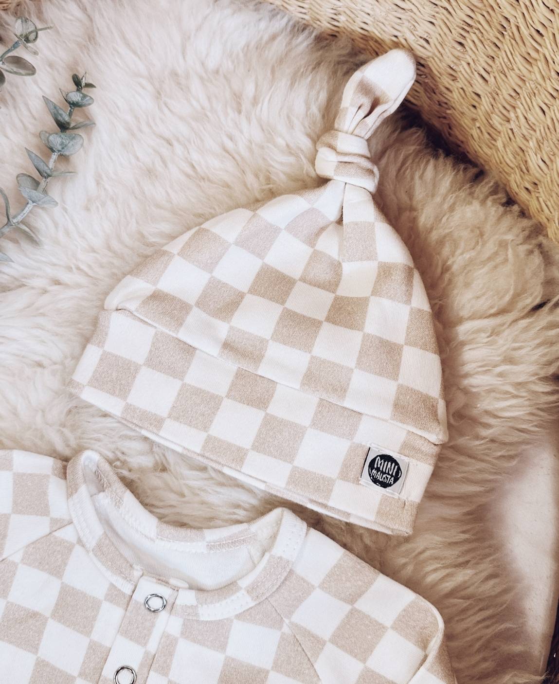 Kit Presente Saída de Maternidade Bebê 4 peças | Racer Beige  - Com Caixa Presente