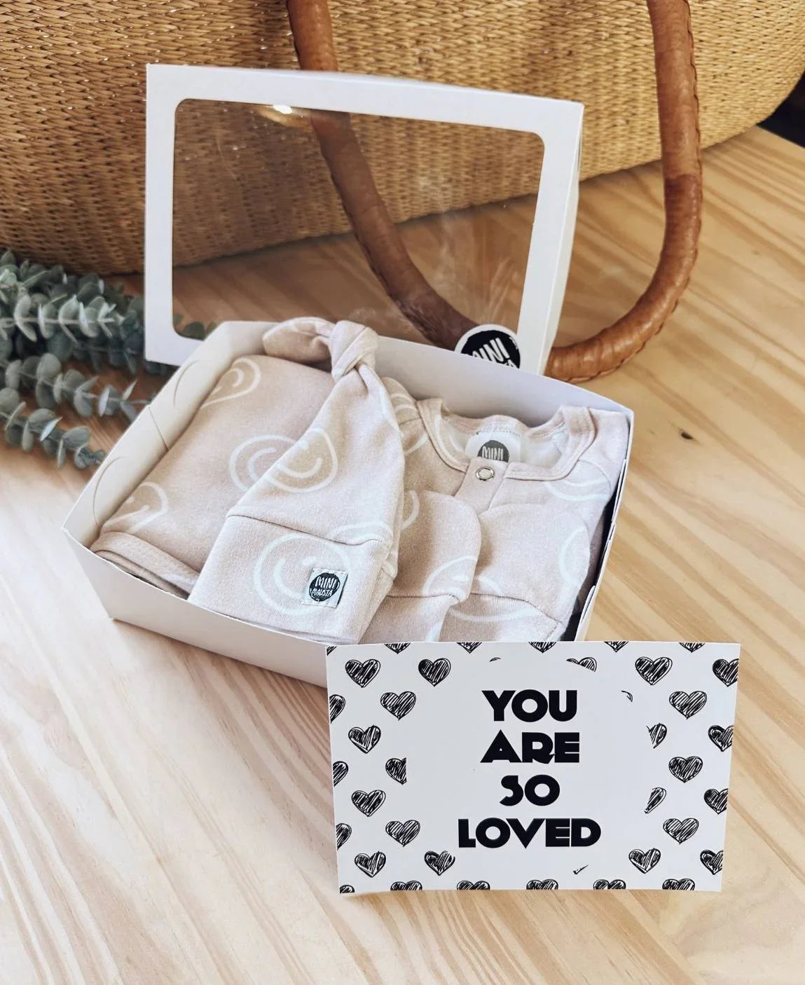 Kit Presente Saída de Maternidade Bebê 4 peças | Smiley
