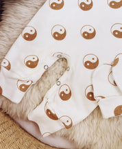 Kit Presente Saída de Maternidade Bebê 4 peças | Yin Yang