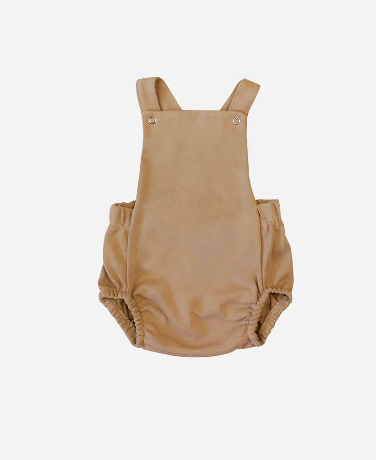 Jardineira de Bebê Unissex | Liso Avelã