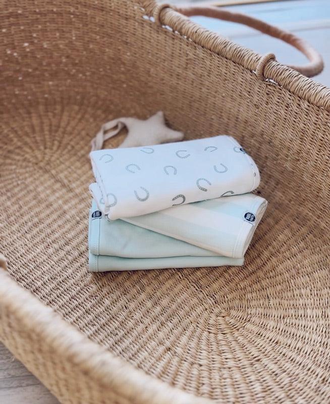 Manta de Malha de Algodão para Bebês | Lucky - MiniMalista Baby - 0.3, b2b, Baby, black-friday, com-desconto-mm10, Meia Estação, Menino, Neutro, new, tab-tam-manta, Unissex -bebê-minimalista-estiloso