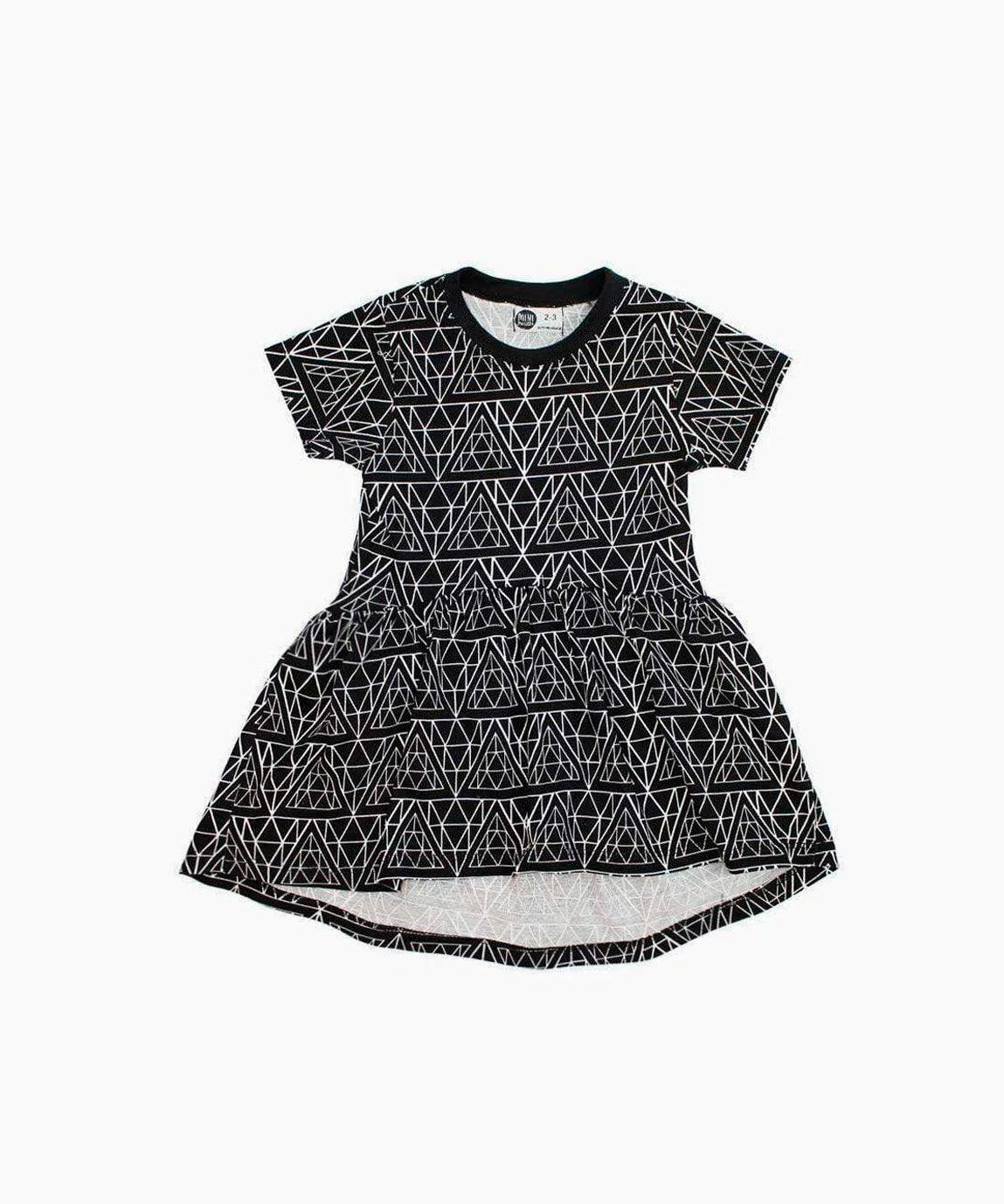 Vestido de Verão Infantil Meia Malha Mullet Manga Curta | Diamantes - MiniMalista Baby - 0.3, 0.45, b2b, black-friday, Calor, Kids, Menina, outlet, tab-tam-vestido-manga-curta, Verão -bebê-minimalista-estiloso