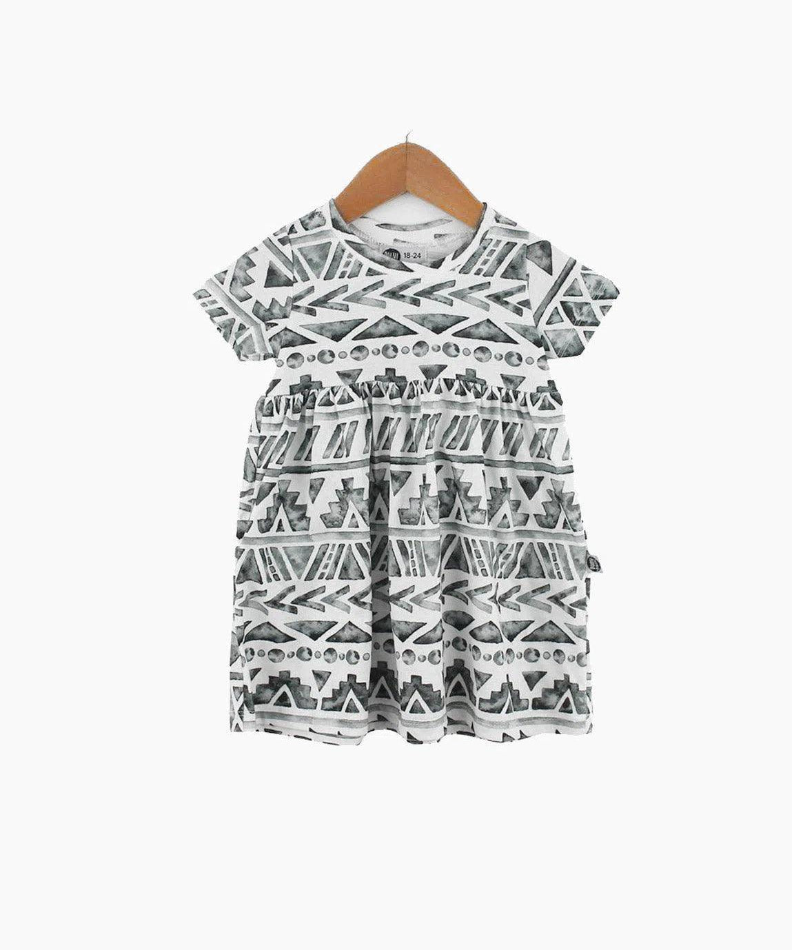 Vestido de Verão Meia Malha Infantil Aztec Aquarela - MiniMalista Baby - 0.3, 0.5, b2b, black-friday, Calor, Kids, Menina, outlet, SALE-FINAL, tab-tam-vestido-manga-curta, Verão, últimas-peças -bebê-minimalista-estiloso